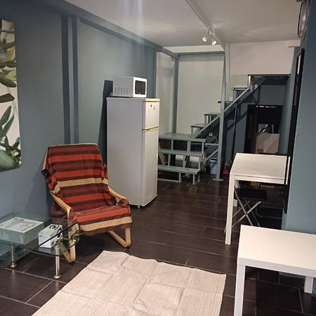 Apartment Dipla 2 เอเธนส์ ภายนอก รูปภาพ